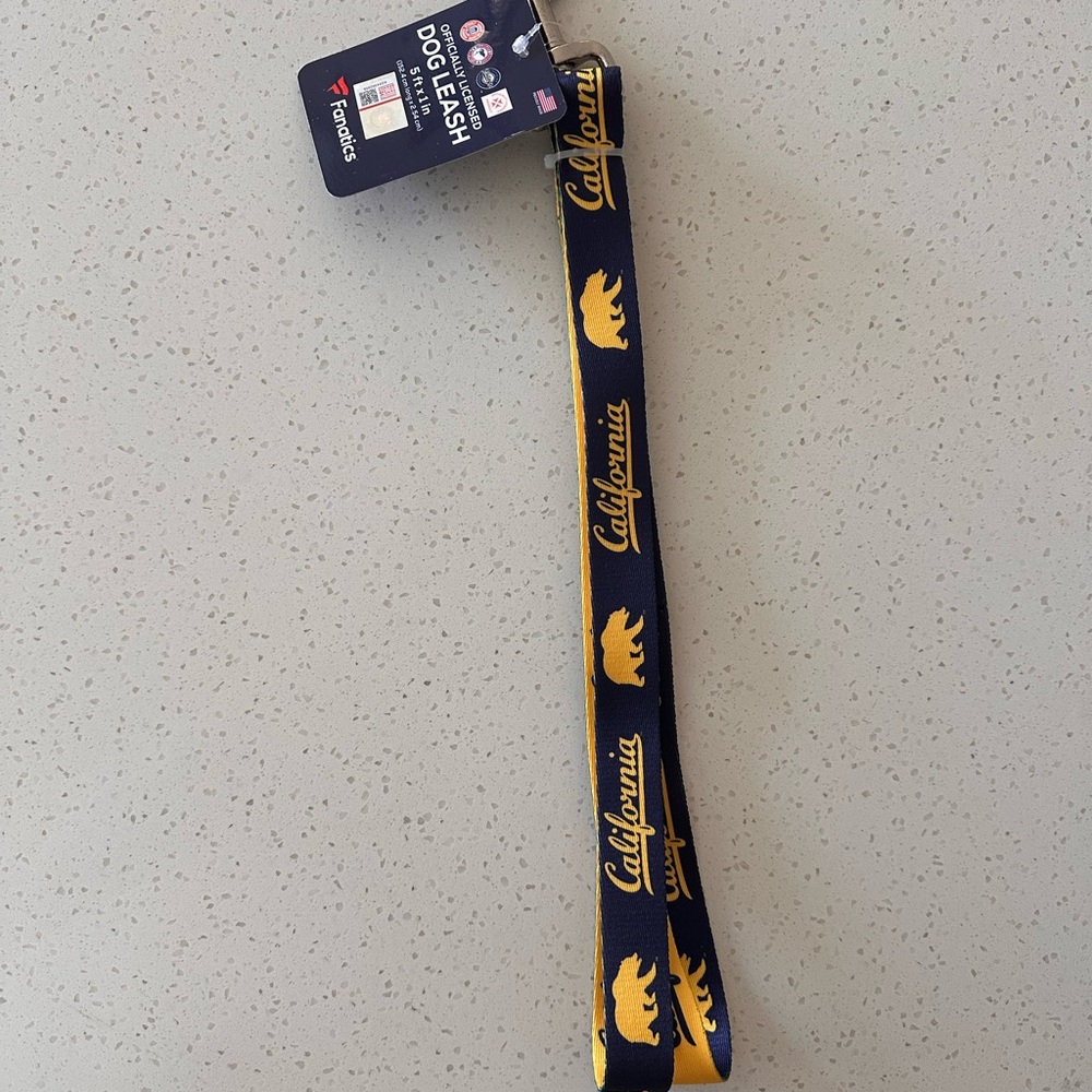 Fanatics Navy and Yellow Dog Leash